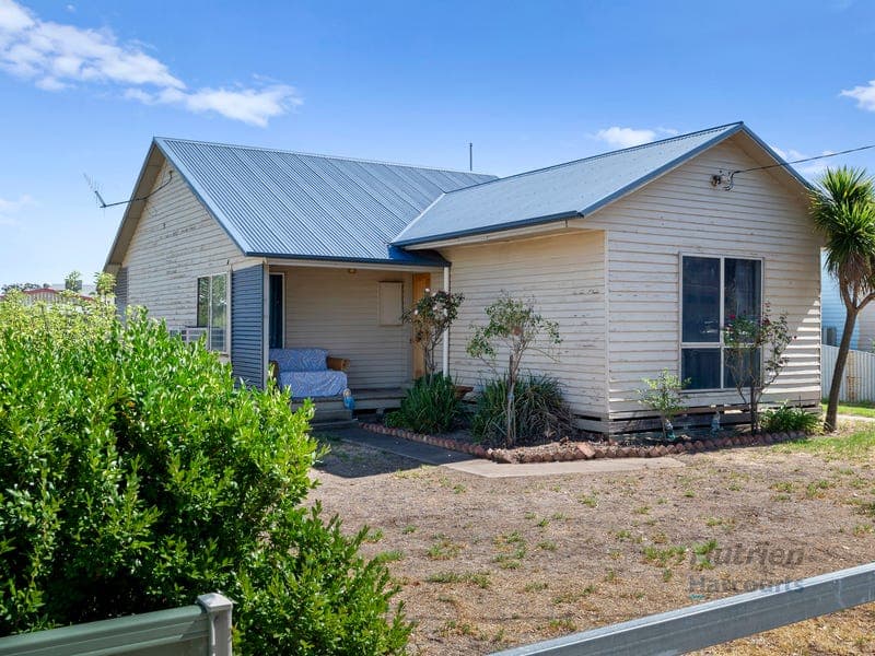 54 Clifton Street, Euroa