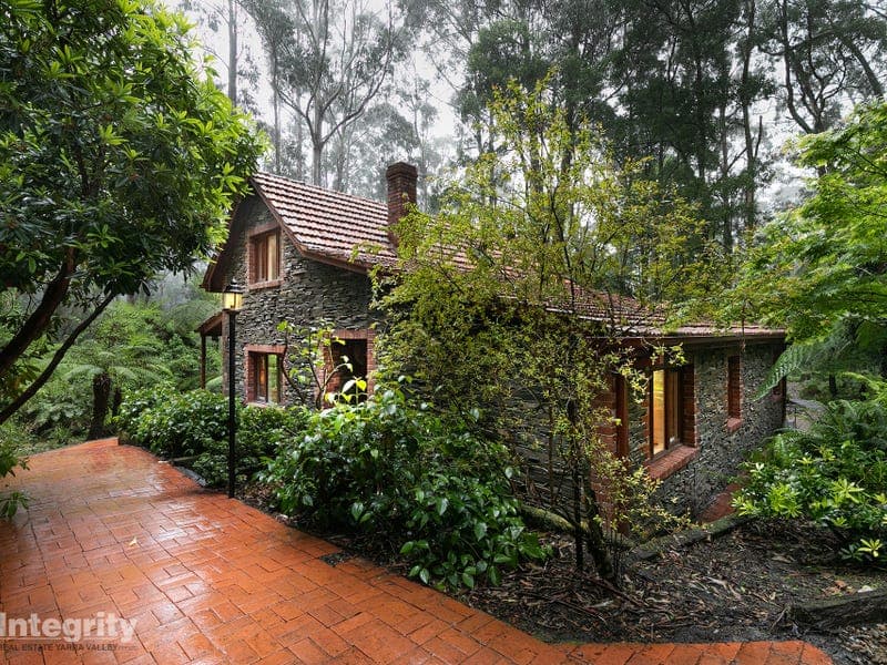 140 Nyora Road