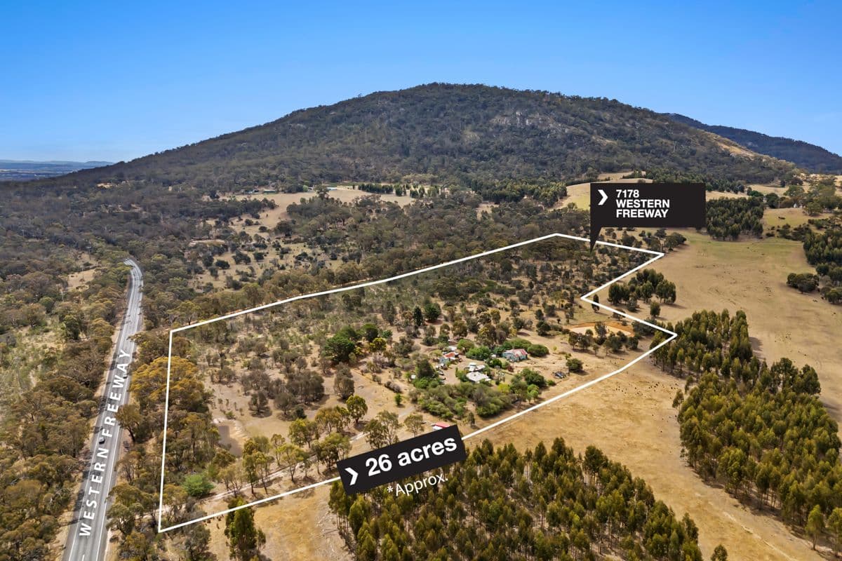 7178 Western Highway