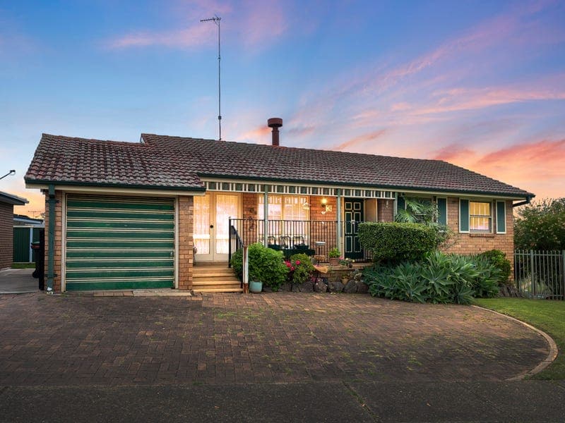 3 Jacaranda Avenue, Bradbury