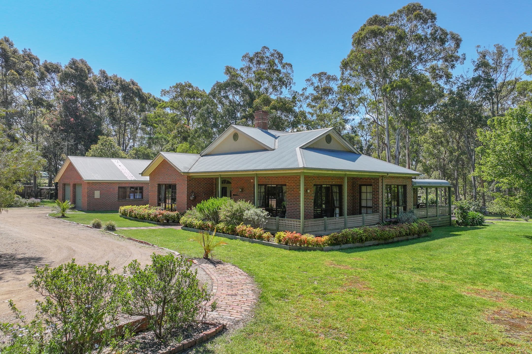 504 Swan Reach Road