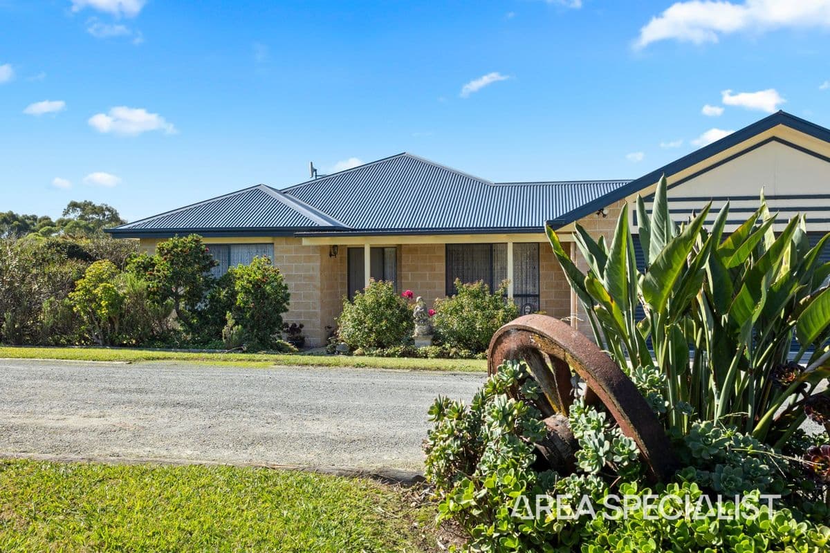 115 Cosgriffs Road