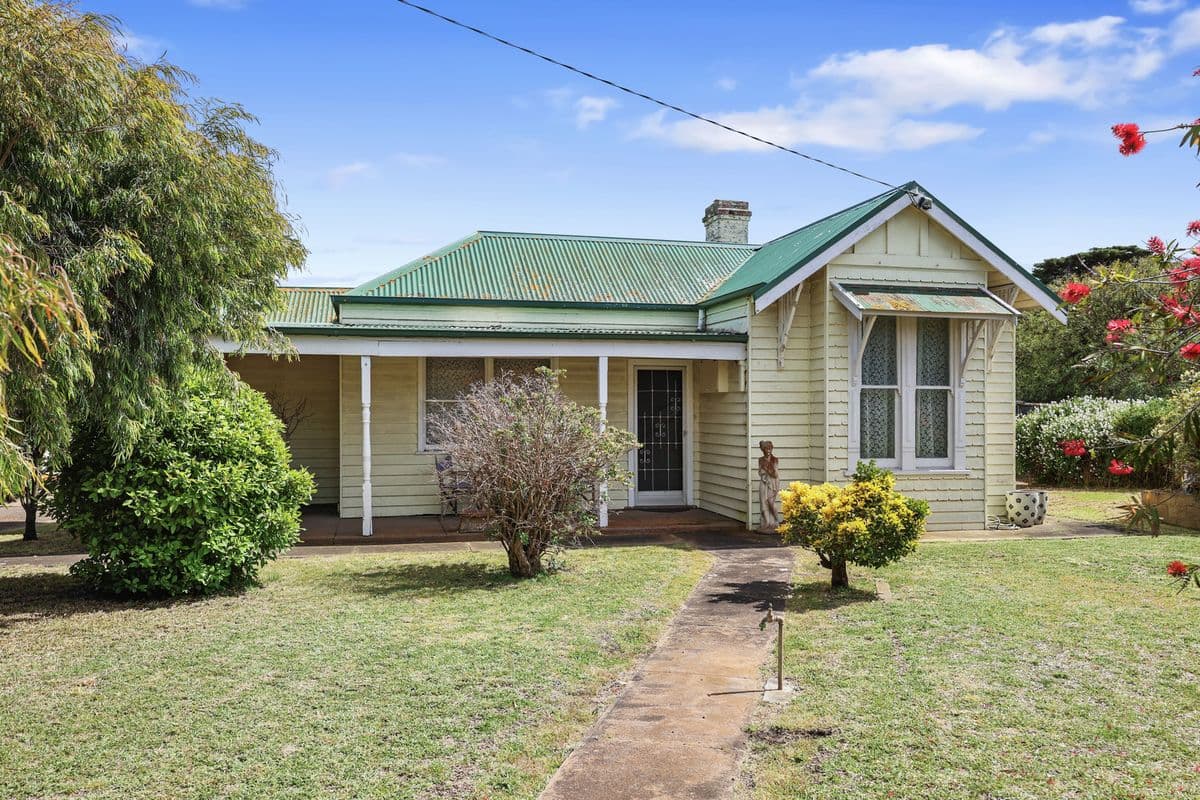 1870 PRINCES HIGHWAY
