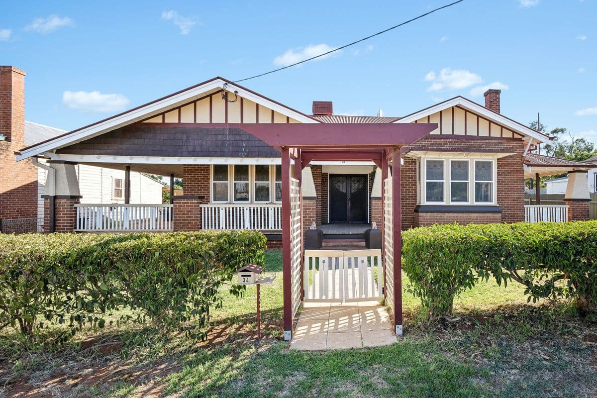 34 BYGOO STREET