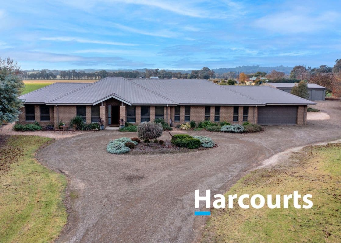 14 Meadow Court