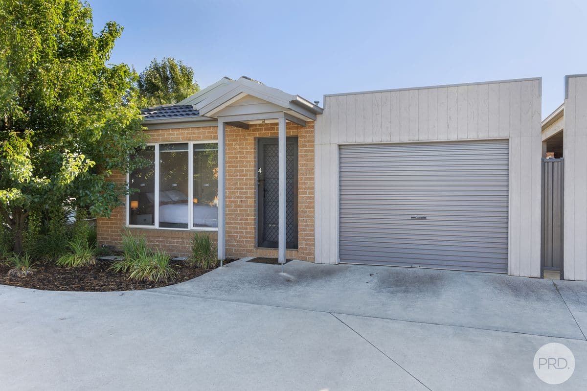 4 Ava Place