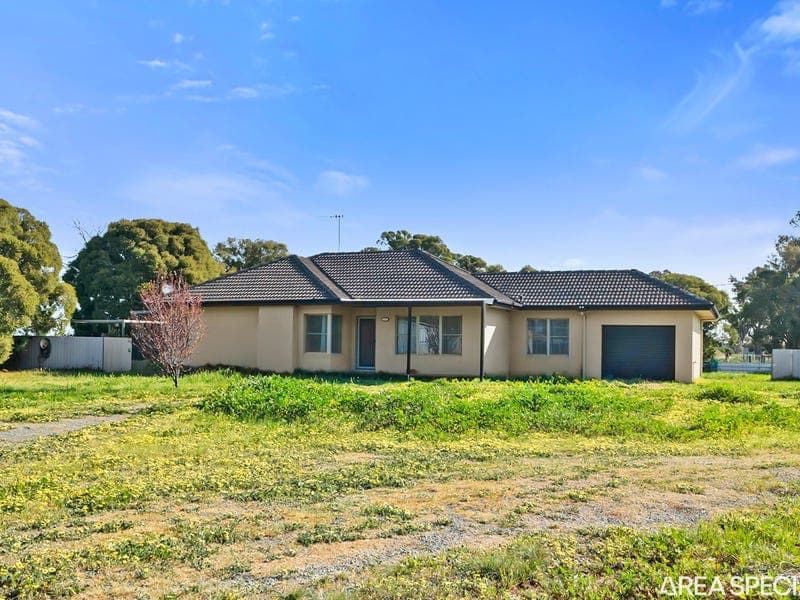 523 Fraser Road, Youanmite