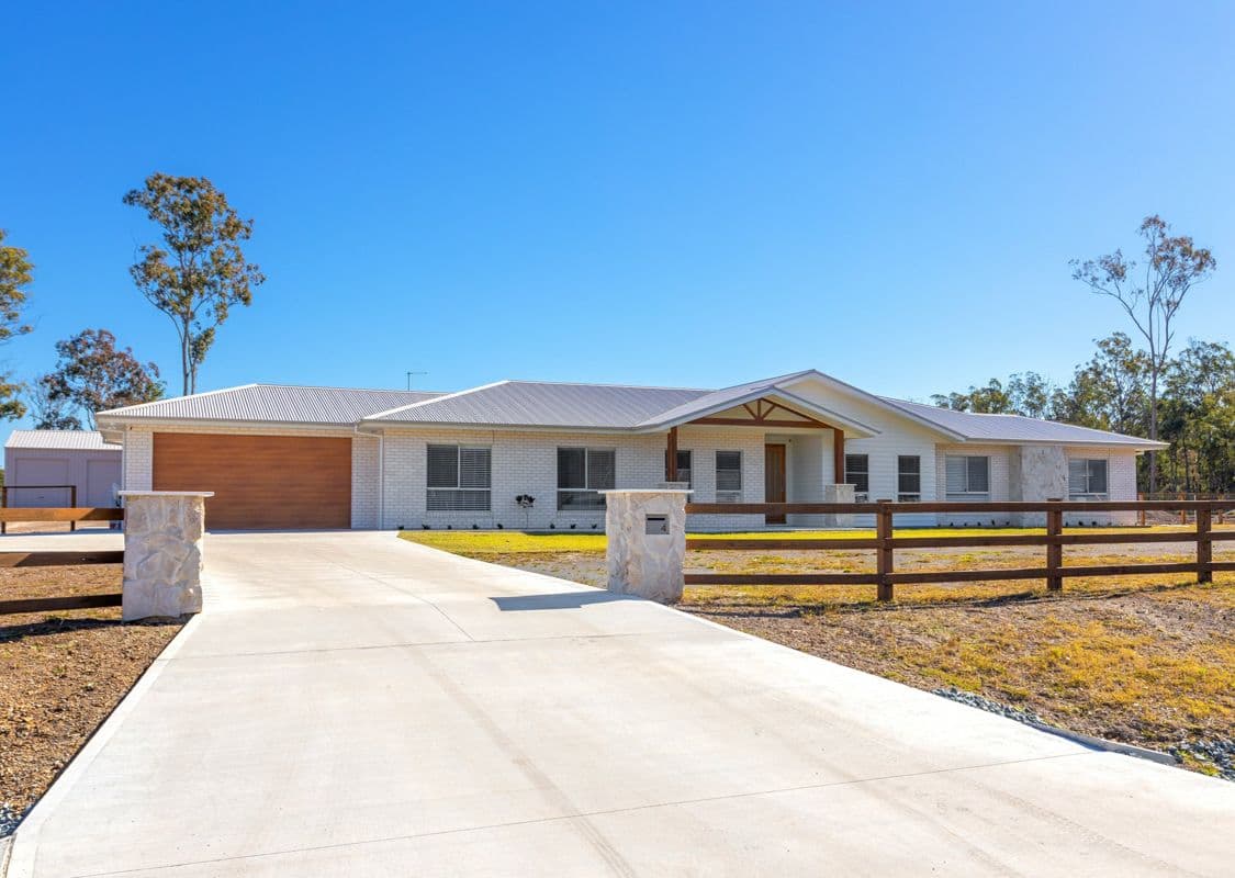 4 Brigid Close