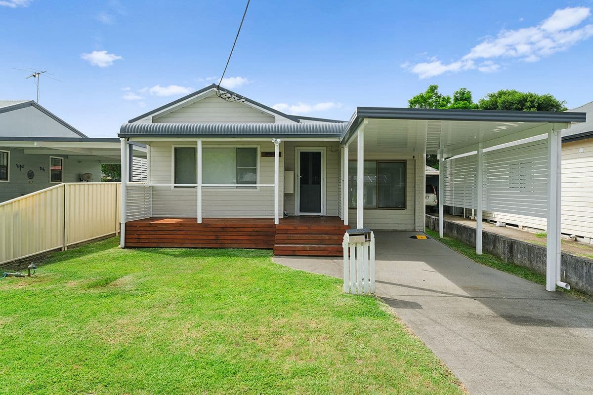 27 Codrington Street