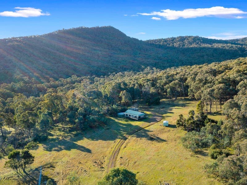 352 Sawpit Gully Road