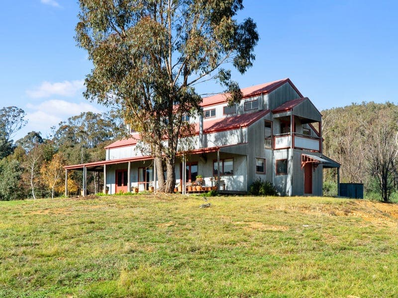 121 Patterson Lane, Myrrhee