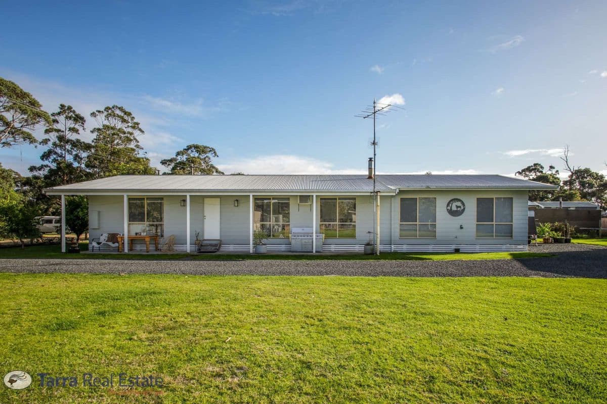 104 Yarram Port Albert Road