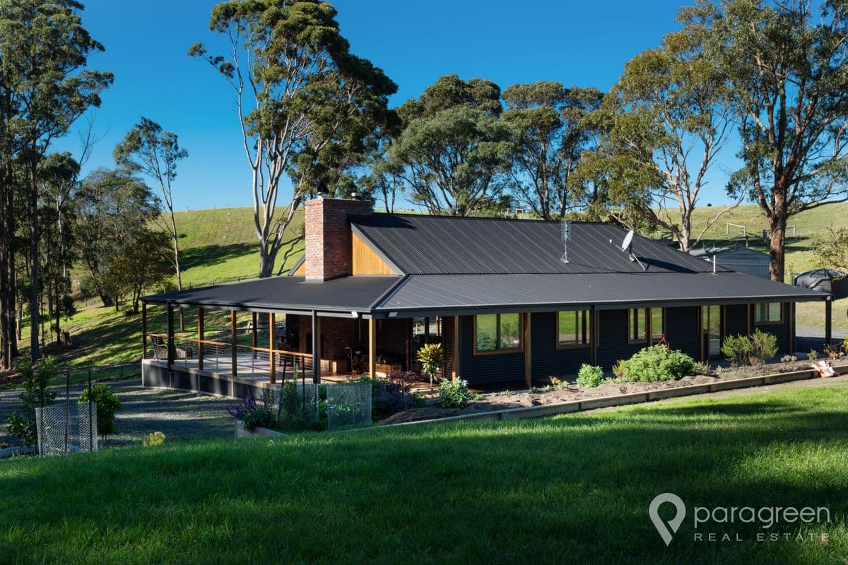 60 Toora - Gunyah Road
