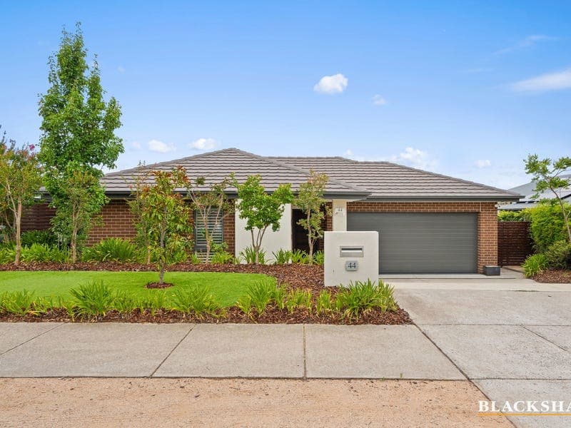 44 Lindsay Pryor Street, Wright