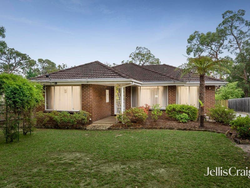 10 MITCHELL ROAD