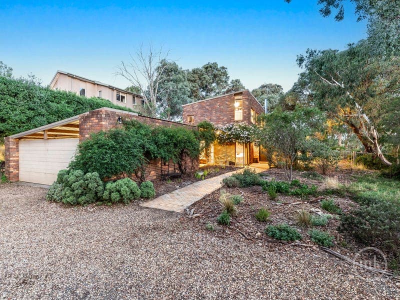 30 Moola Place, Eltham