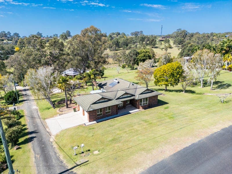 31 Fairway Drive, Rushforth
