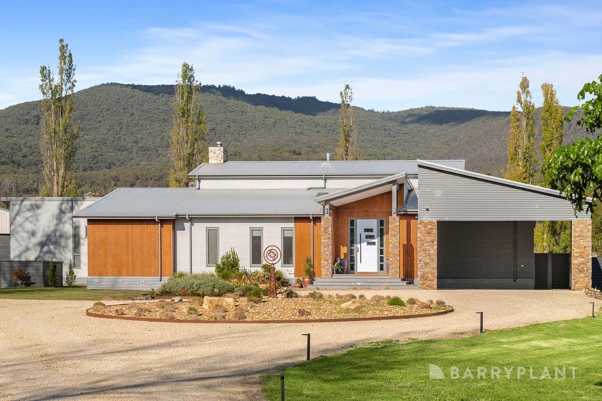 49 Badger Avenue