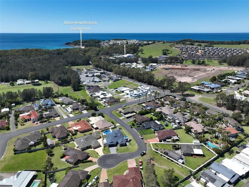 10 Devoy Place