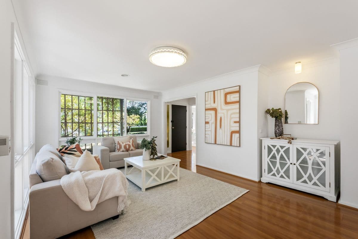 42 Carinya Road