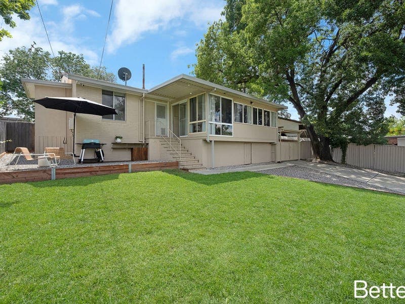 41 NORTHMORE CRESCENT