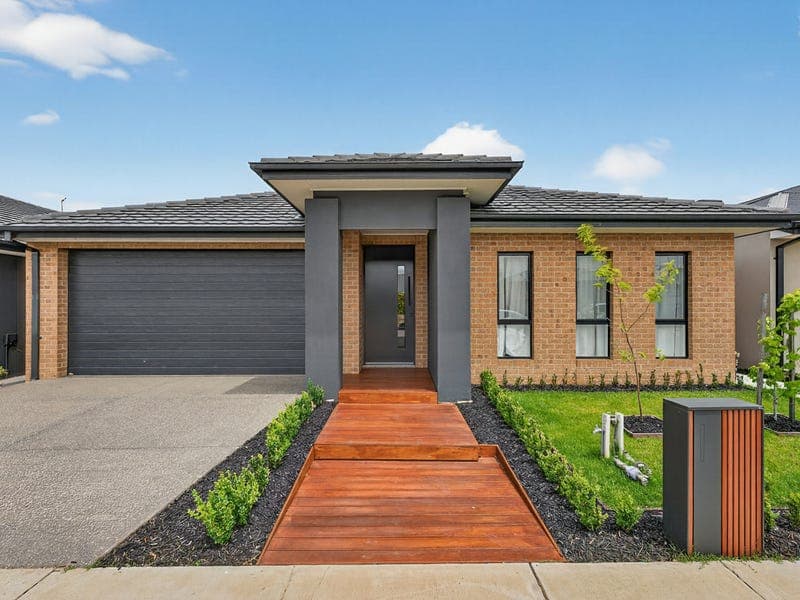 6 Darter Way