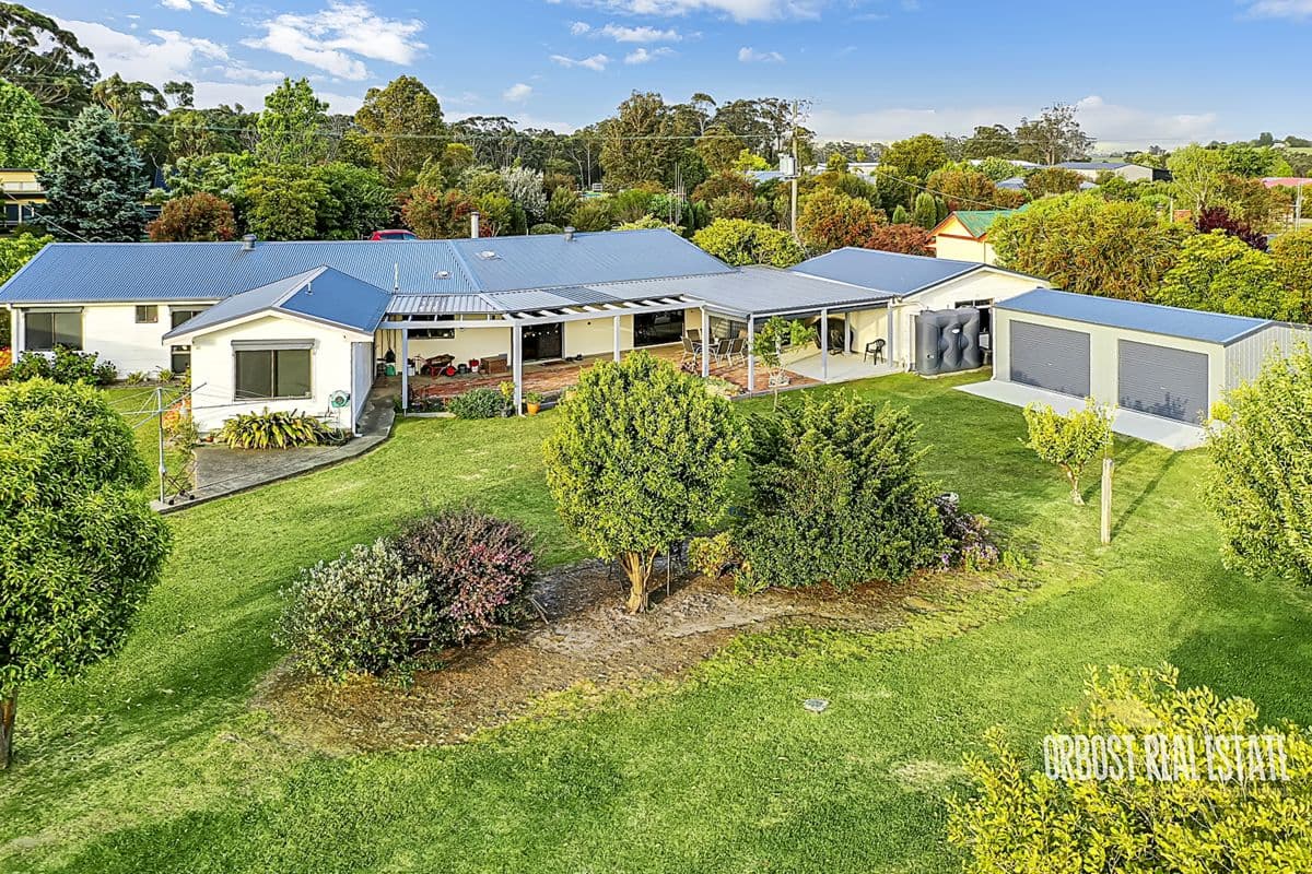 14 MCLAUGHLINS ROAD