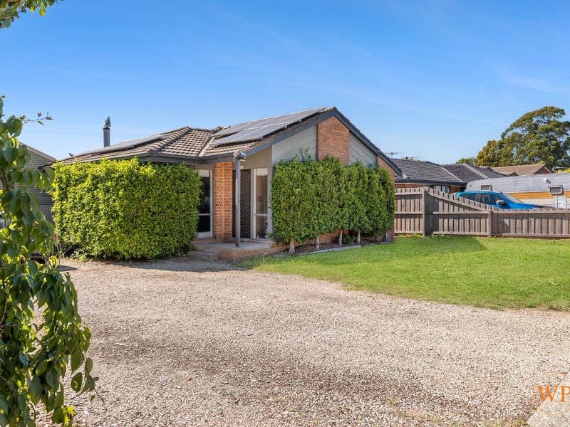28 Cottage Crescent