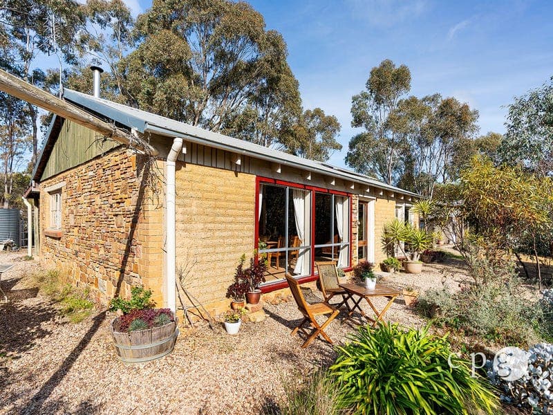 423 White Gum Road