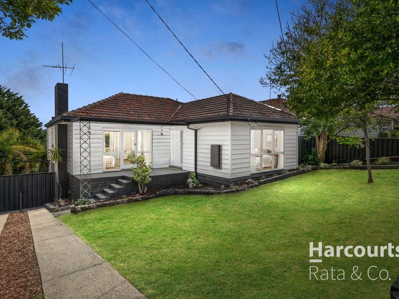 23 New Road, Oak Park