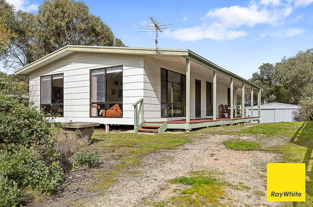 2B Trelawny Avenue