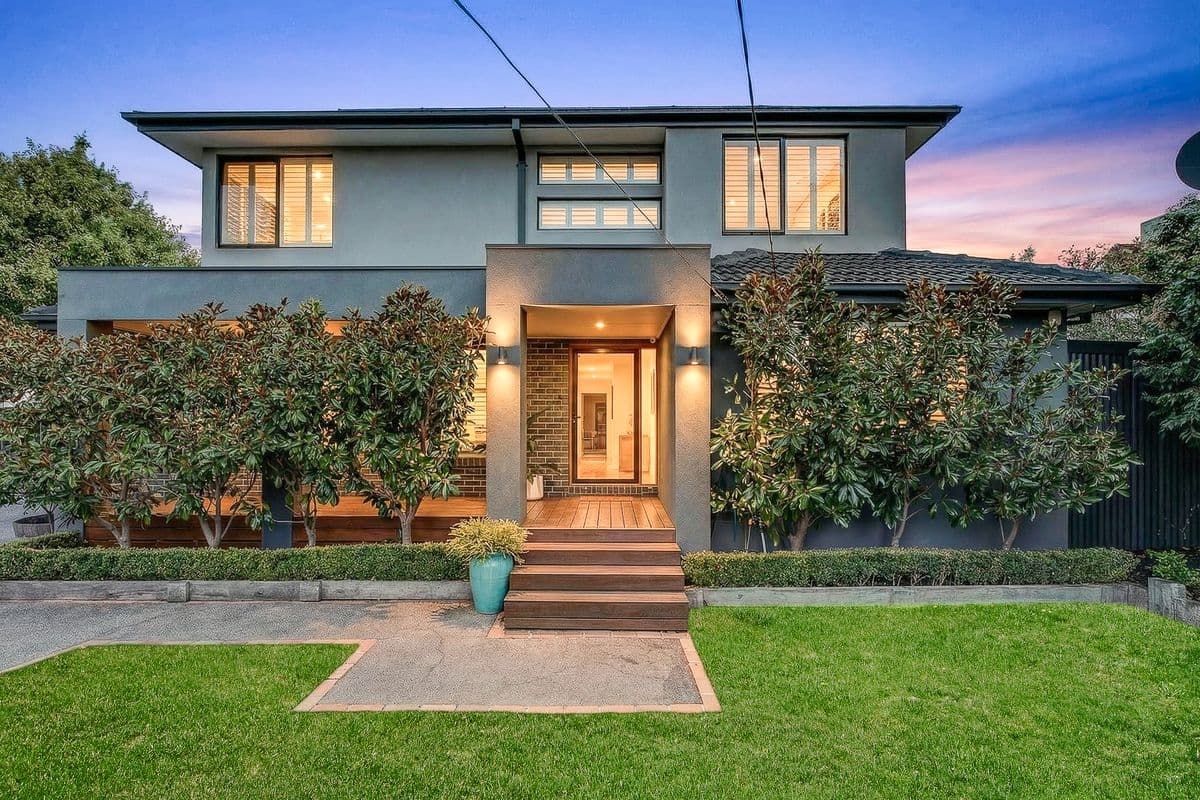 6 Kathleen Street