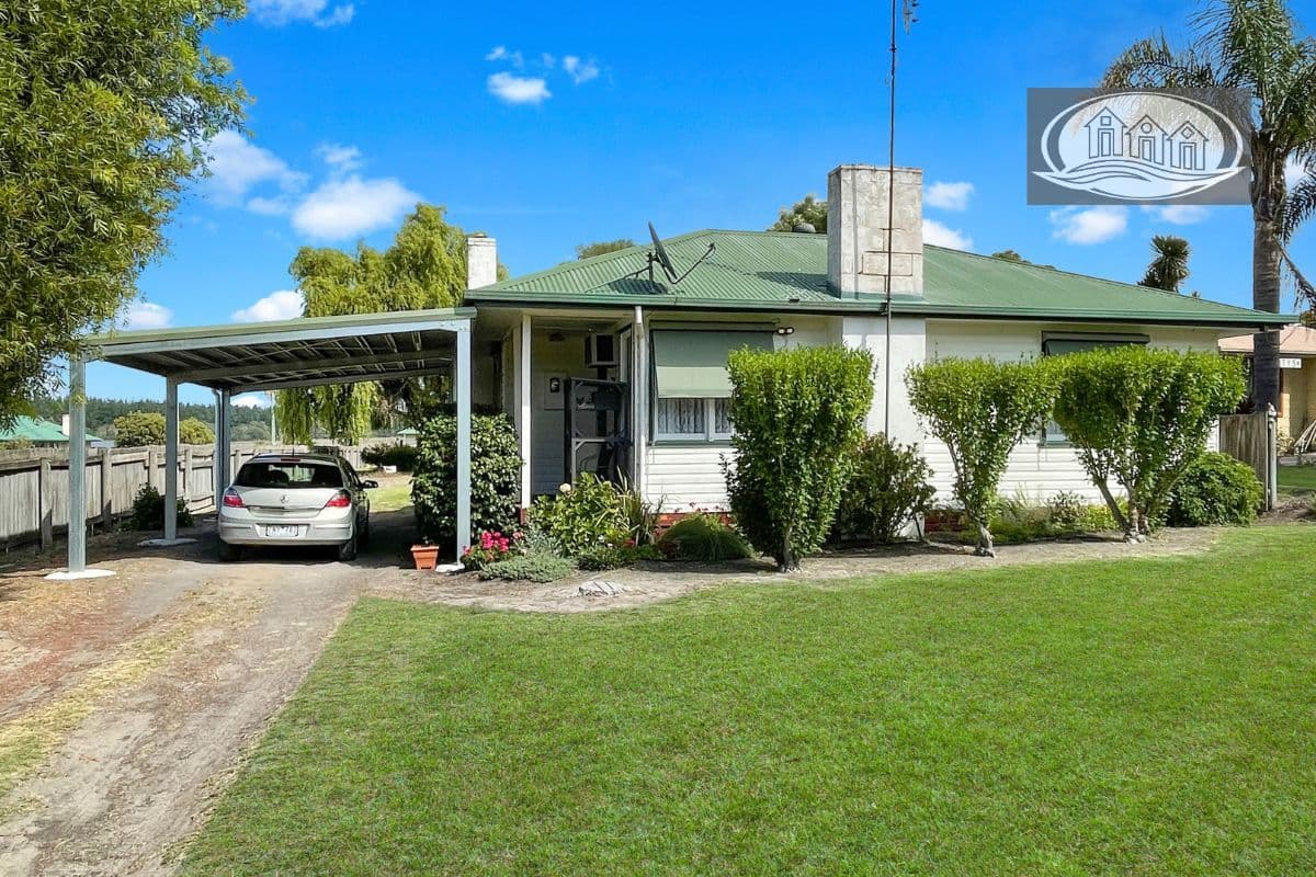 107 LINDSAY ROAD