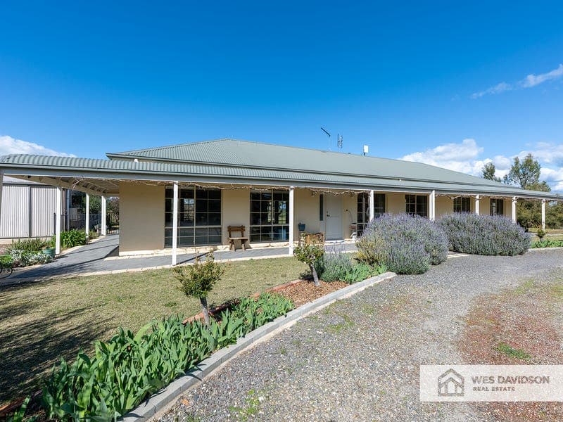 343 Old Hamilton Road, Haven