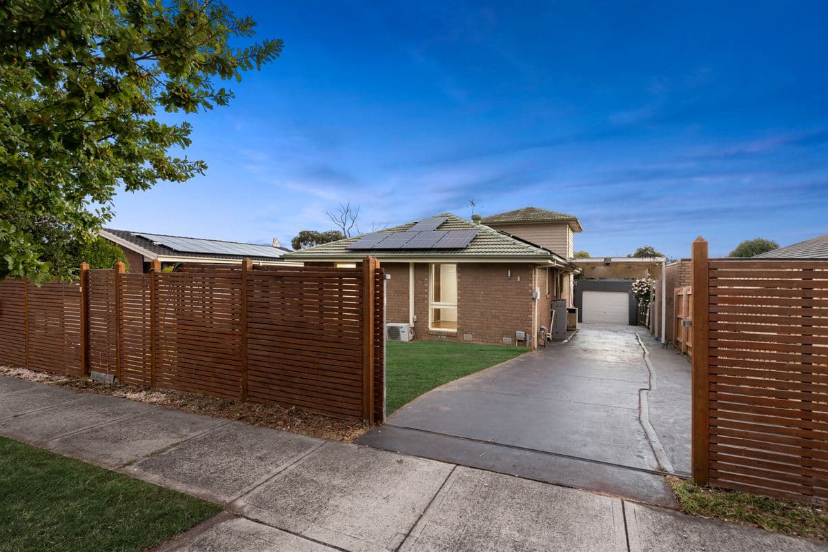 144 James Cook Drive