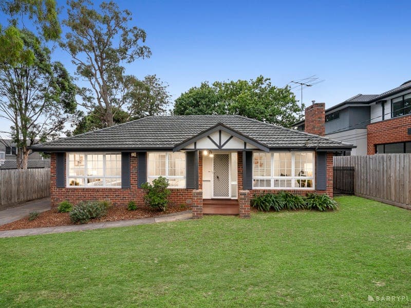 1 Bronhill Road