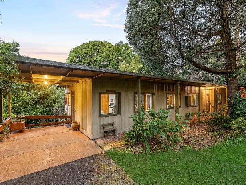 5 Alpine Road