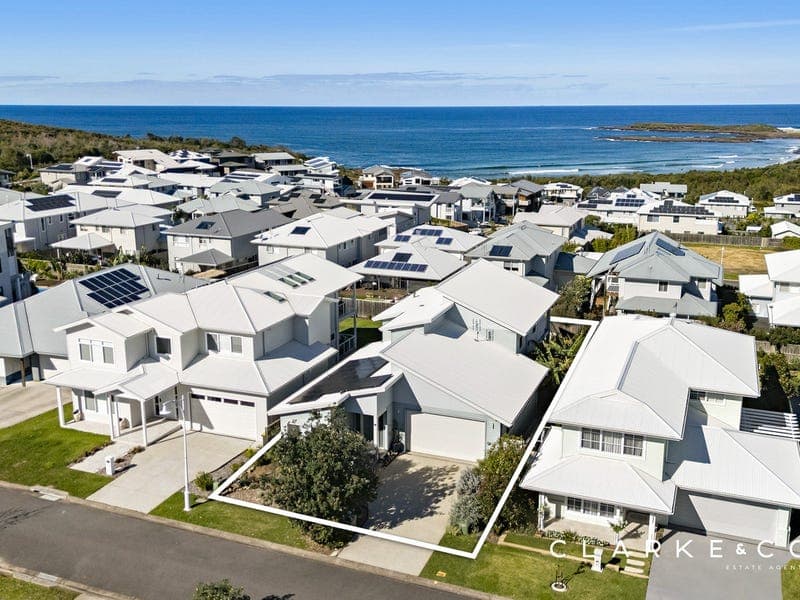 15 Quinn Street, Catherine Hill Bay