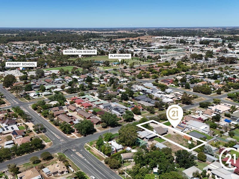 63 Hovell Street, Echuca