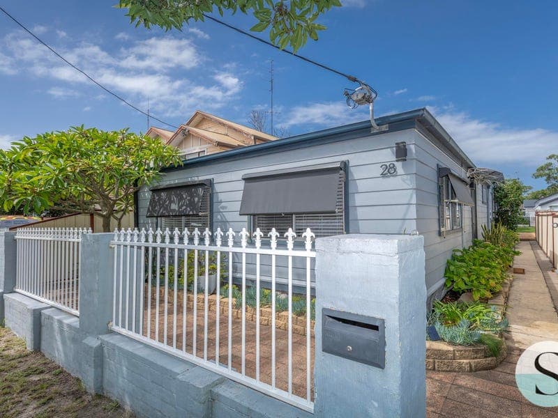 28 Ernest Street, Belmont