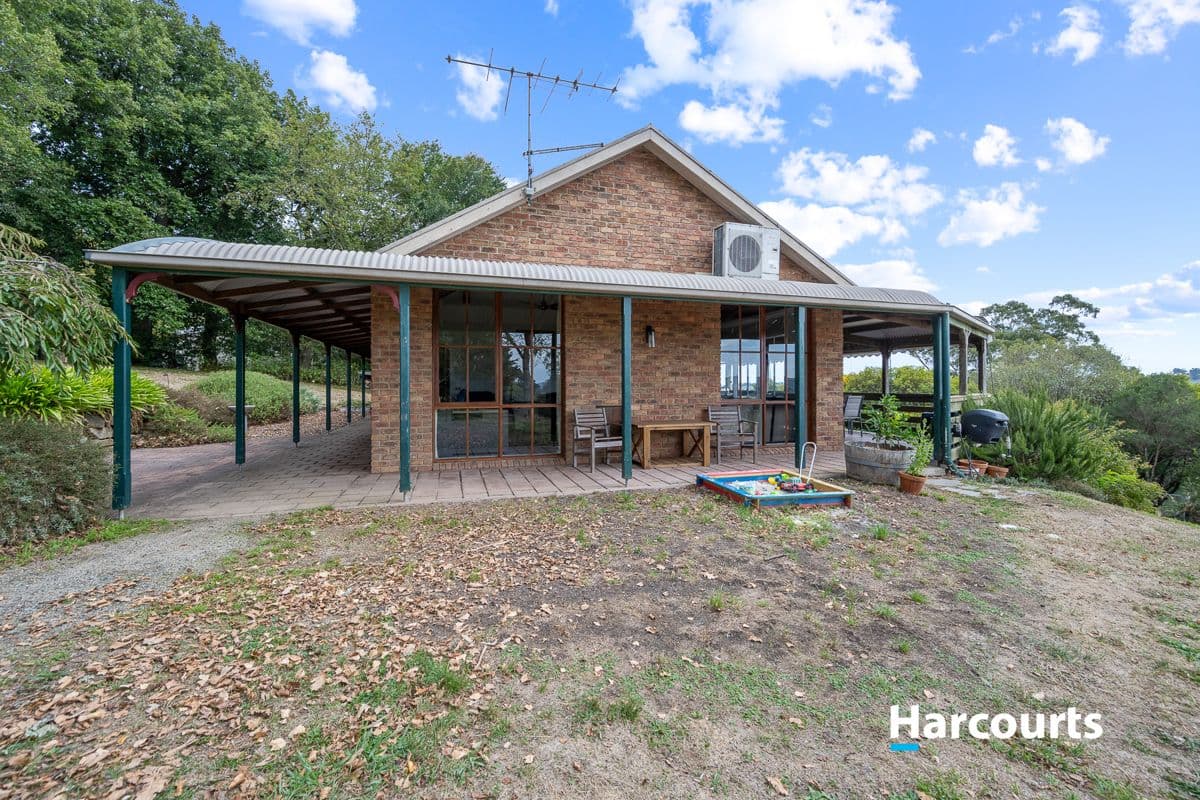 405 FAIRBANK ROAD