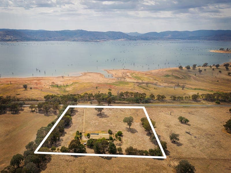 2805 Murray Valley Highway, Ebden