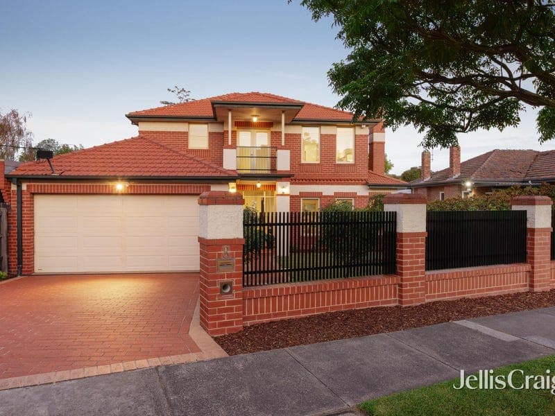 8 Belgrove Avenue