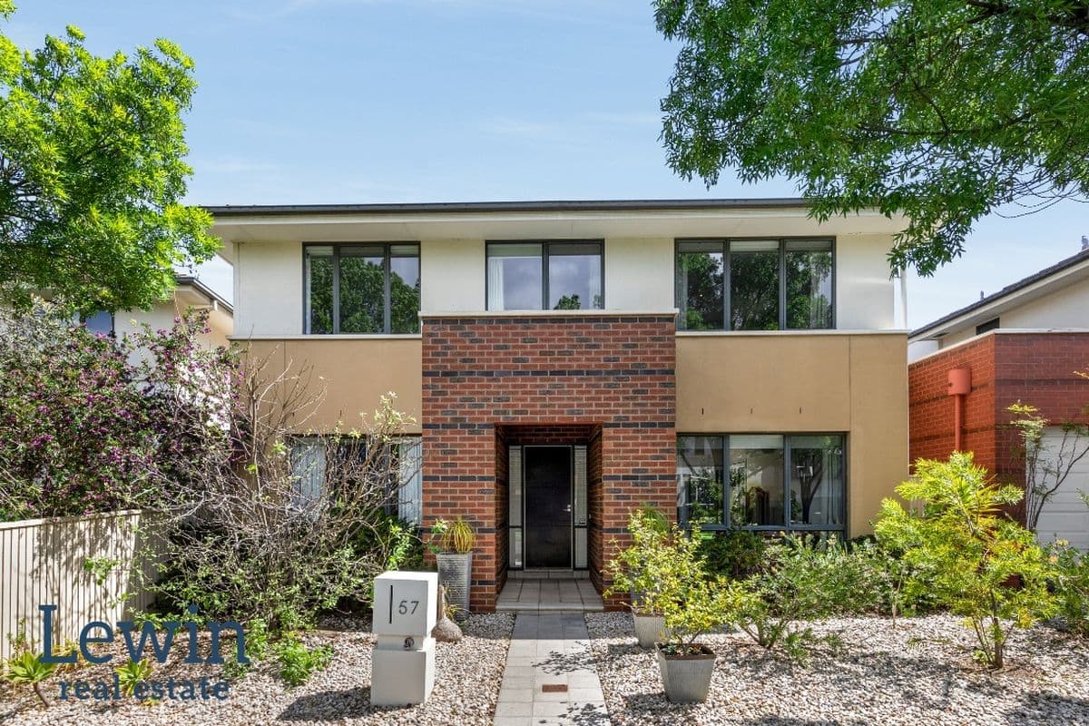 57 St Andrews Drive