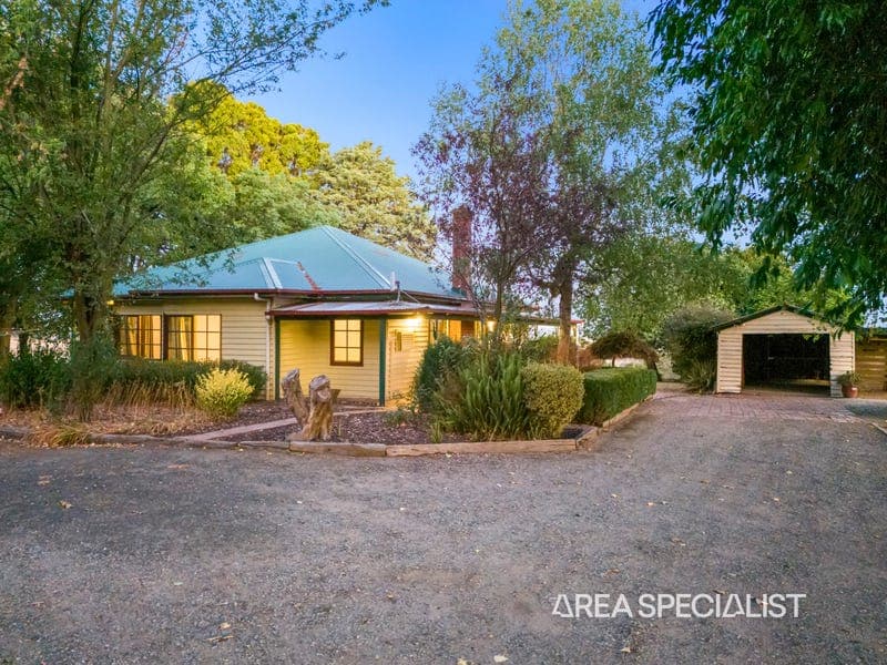 1880 WESTERNPORT ROAD