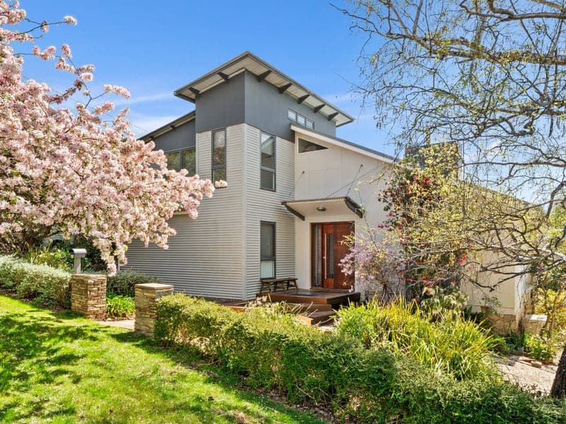 31 Earle Street, Lyneham