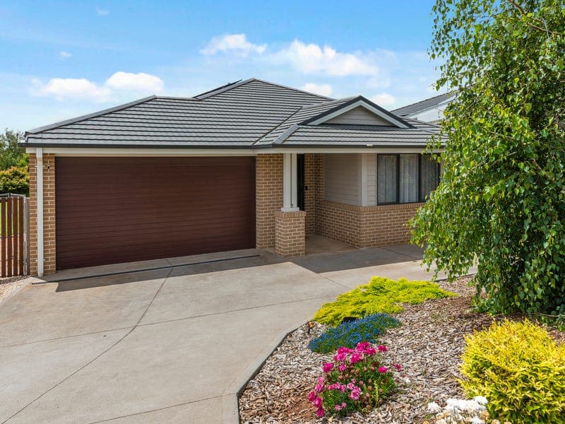 56 Couzens Lane