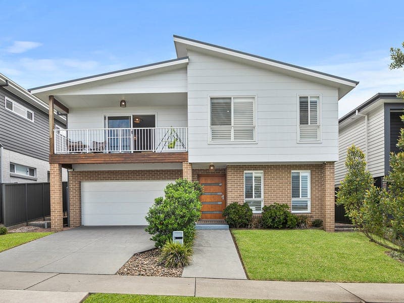 13 Beauty Street, Calderwood