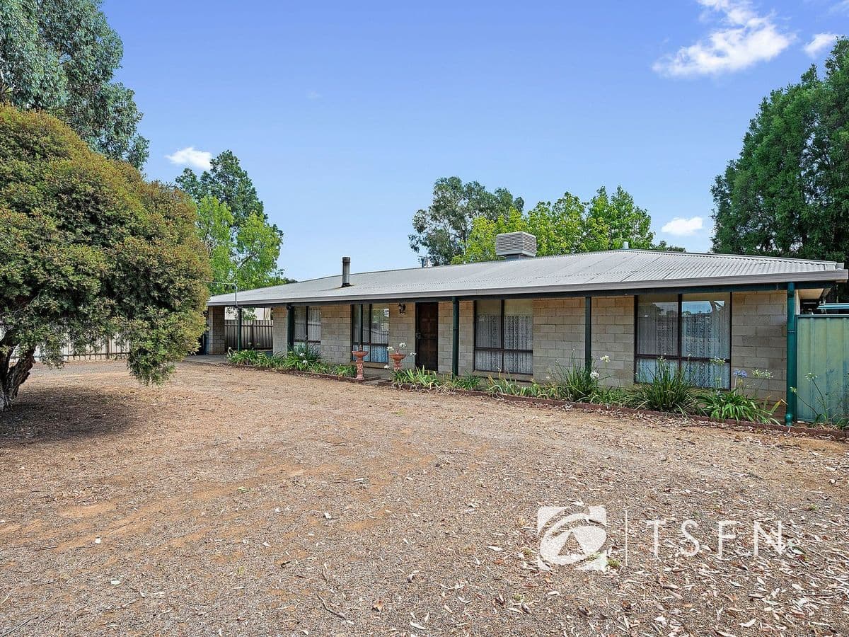 9 Pine Grove