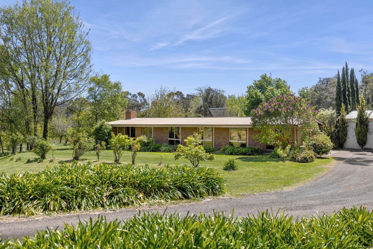 661 Romsey Road